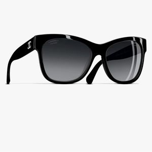 Brand new CHANEL polarized sunglasses